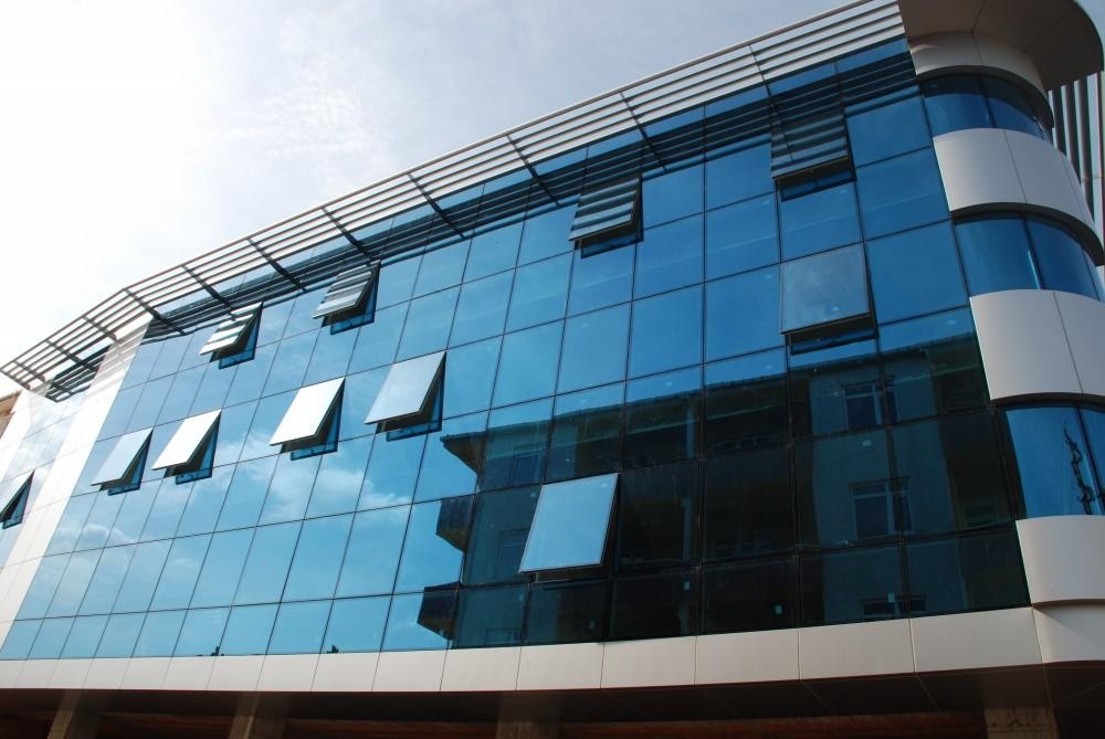 Dış Cephe Cam ve Kompozit Kaplama